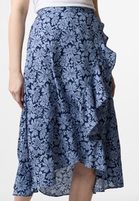 Seaside SANKT CLAUD  - Gonna a portafoglio - daisey flower blue