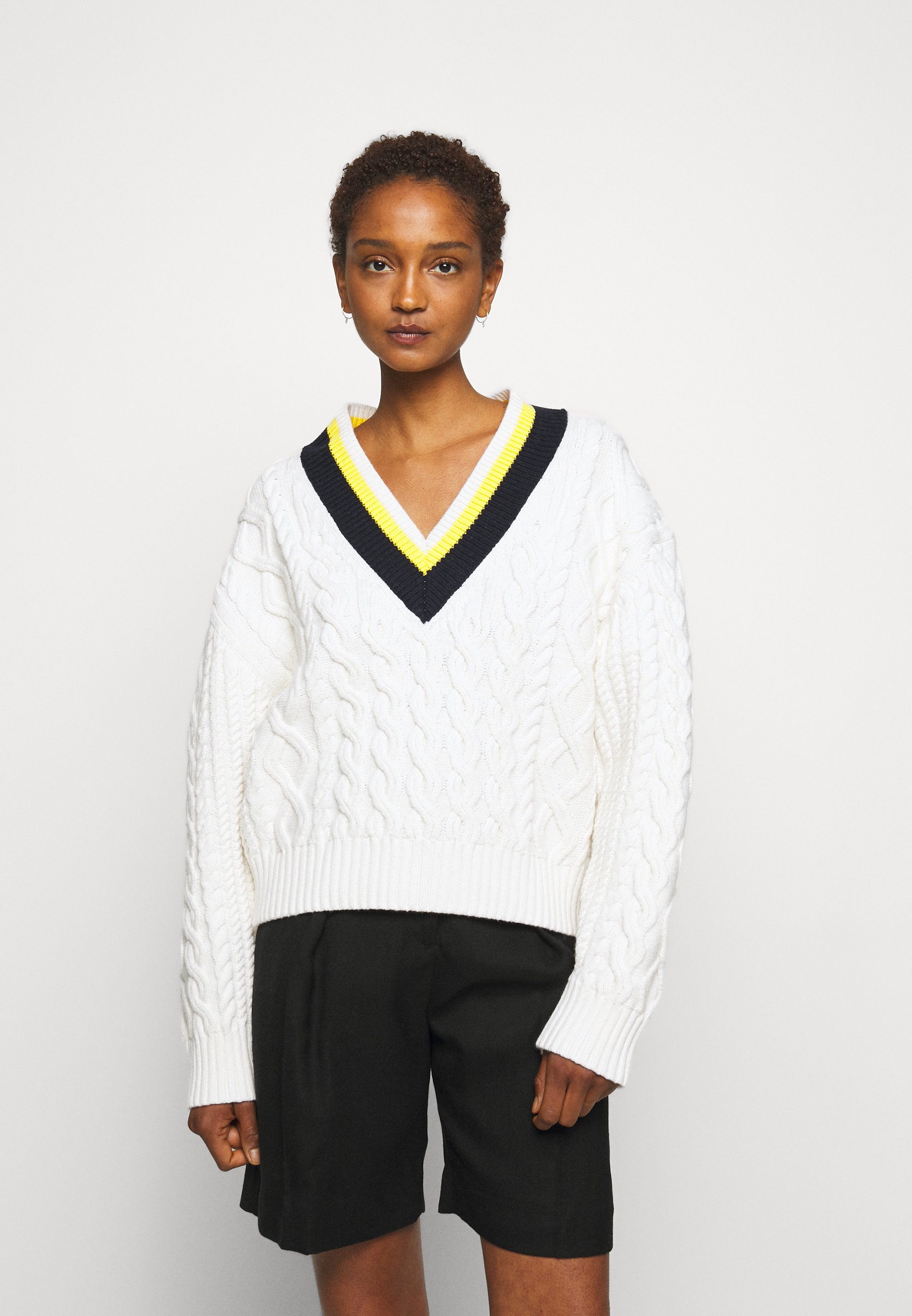 v neck cable jumper