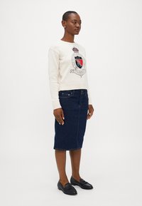 Lauren Ralph Lauren Petite RIEDNEE LONG SLEEVE - Vesta - mascarpone cream multi