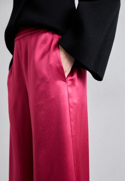 By Malene Birger LUCEE - Auduma bikses - wild berries
