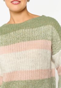 LolaLiza Stickad tröja - khaki