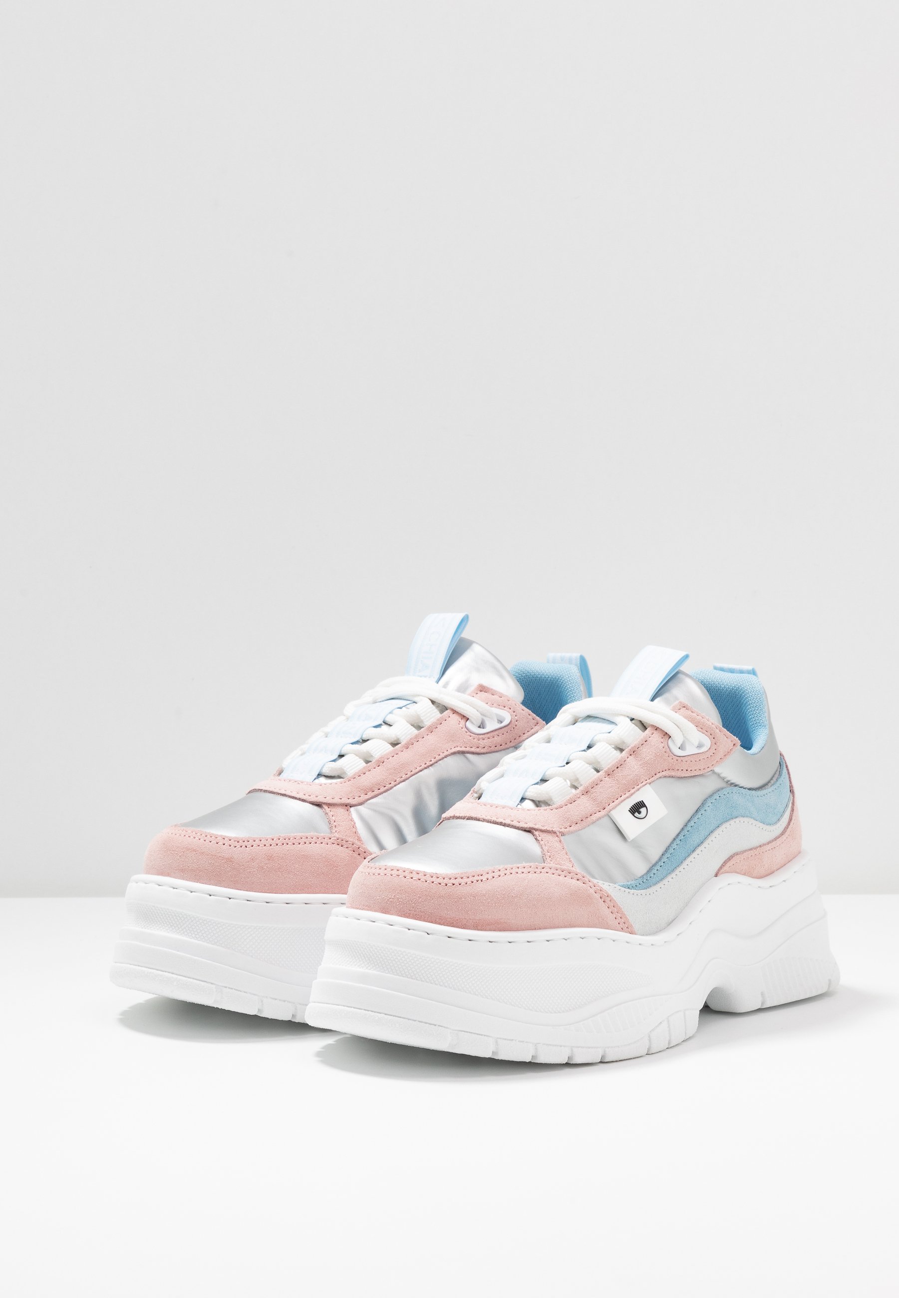 CHIARA FERRAGNI ARMY Joggesko pastelsilver Zalando.no CHIARA FERRAGNI ARMY Joggesko pastelsilver Zalando.no