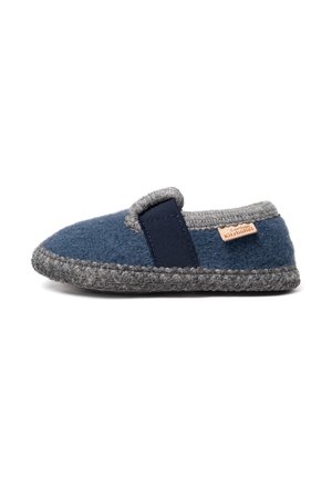 T-MODELL MIT HÄKELVERZIERUNG - Slippers - media blue