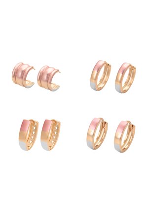 Fire par rose gold øreringe med forskellige designs, nogle med glatte kurver og andre med tri-color accenter i lyserød og hvid.