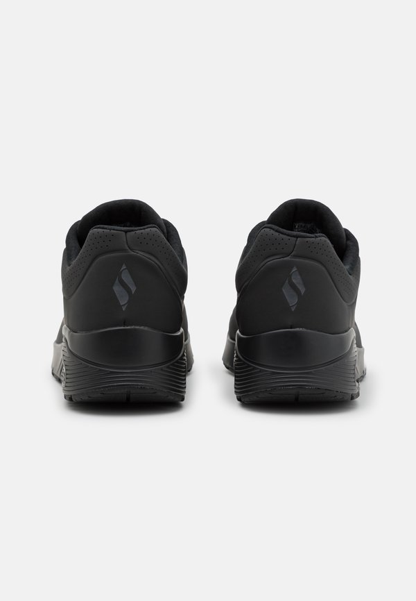 UNO - Trainers - zwart3