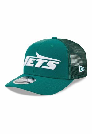 Grüne Baseballkappe mit weißem "JETS"-Logo vorne und Netzrückseite, ausgestattet mit gebogenem Schirm und verstellbarem Druckknopfverschluss.