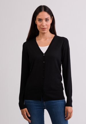 Cardigan nero realizzato in un materiale morbido con scollo a V, maniche lunghe e chiusura con bottoni. Presenta una leggera texture e dettagli a coste.