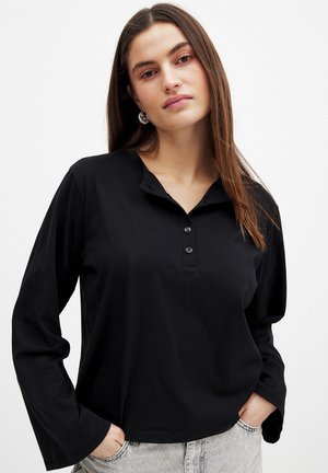 BUTTON - Pikkade varrukatega topp - black