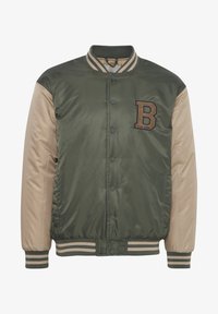 Valitud, deep forest