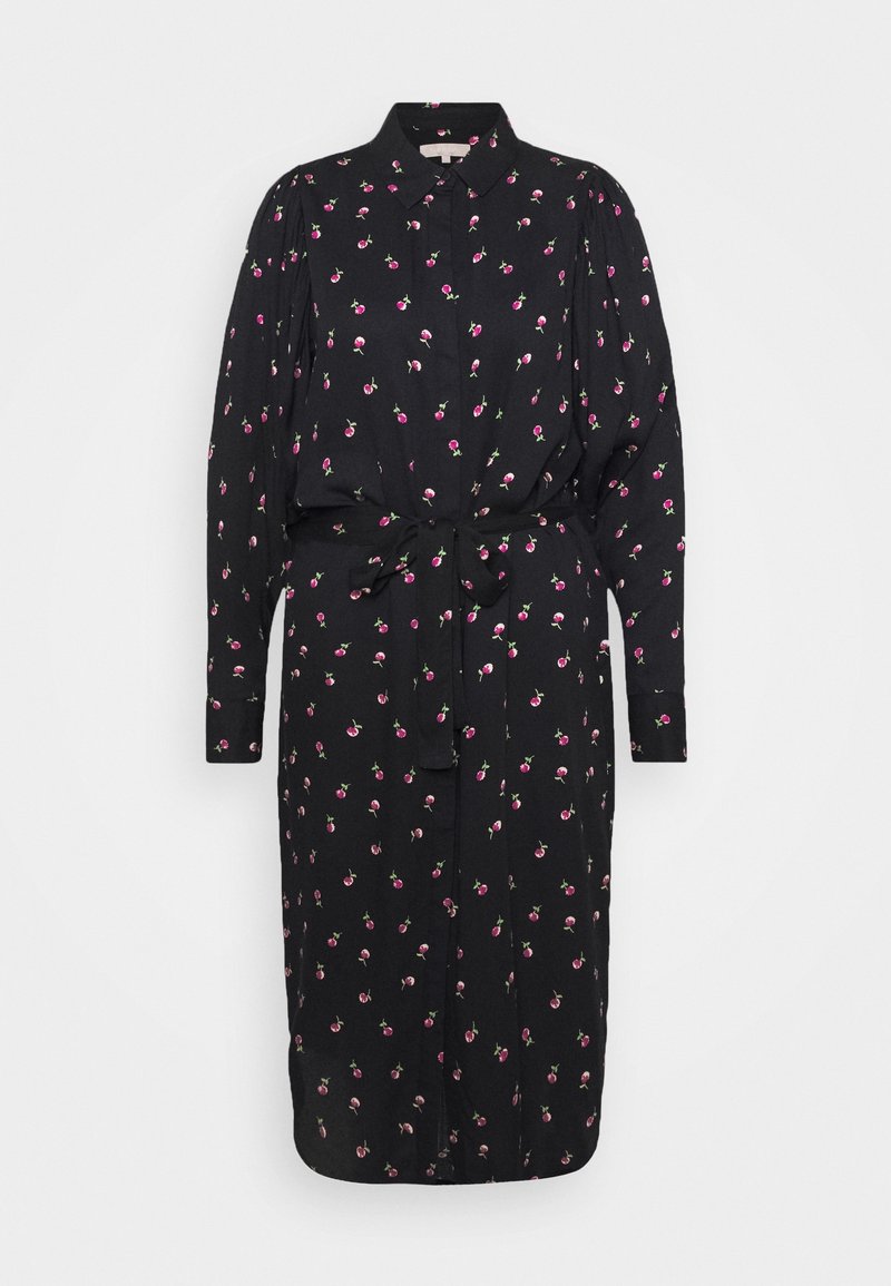 Abito nero con piccoli motivi floreali rosa, maniche lunghe, apertura frontale con bottoni e dettaglio vita con fiocco. Tessuto morbido con una vestibilità relaxed.