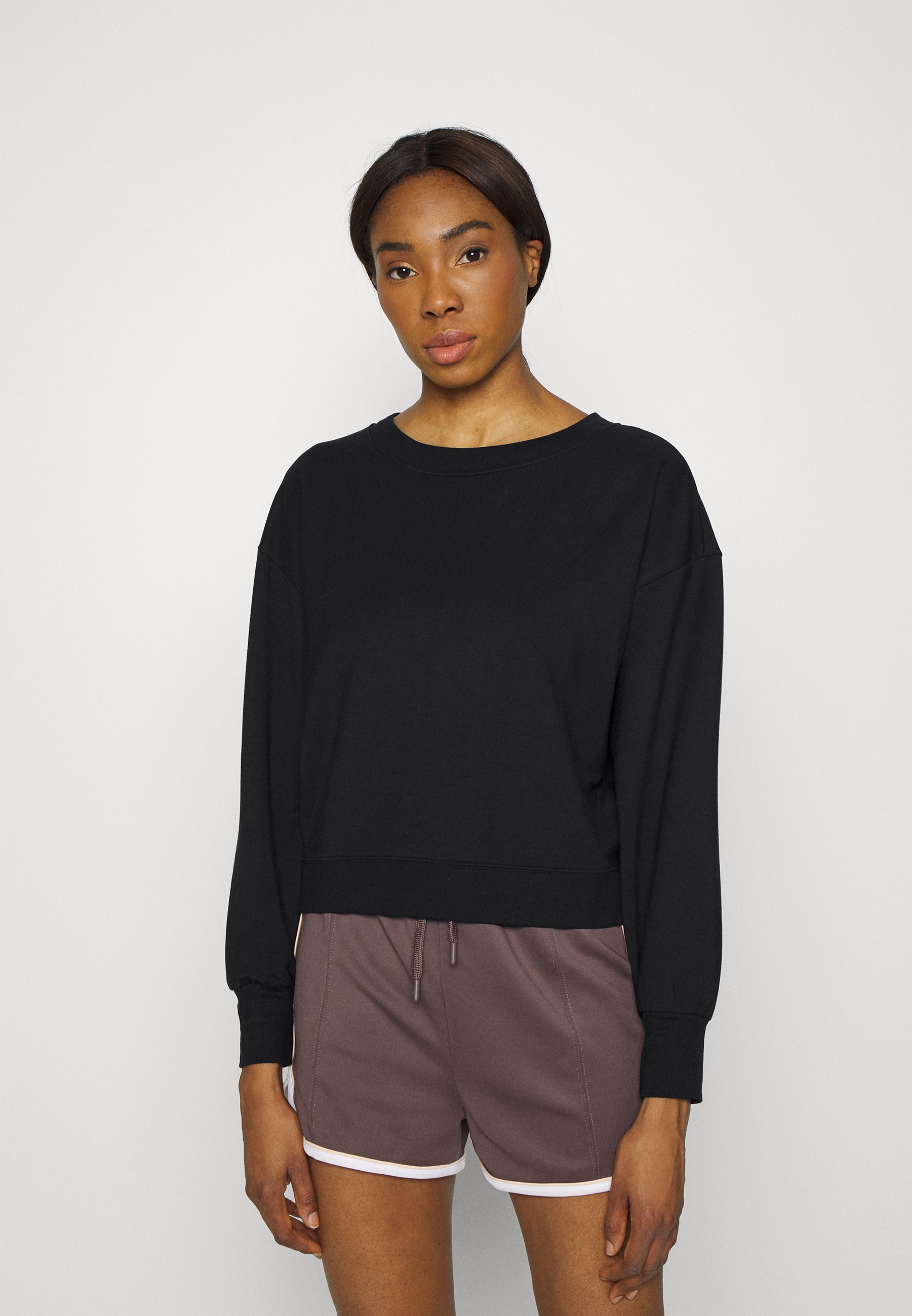 Athleta SAVASANA TWIST BACK 