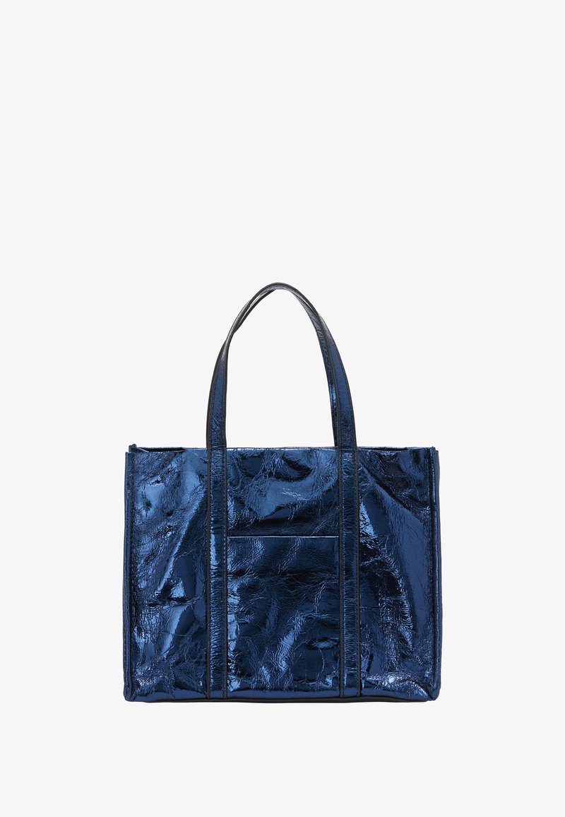 Sötétkék, fényes táska textúrázott felülettel, két füllel és elülső zsebbel, téglalap alakú. Tartós anyag, könnyű kialakítás.