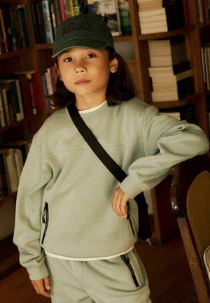 Name it, SWEATSHIRT REGULAR FIT - Sweatshirt - green milieu