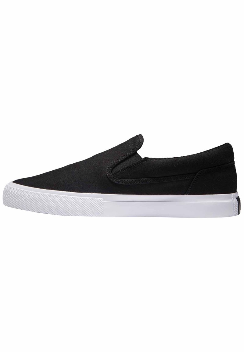 dc slip on sneakers