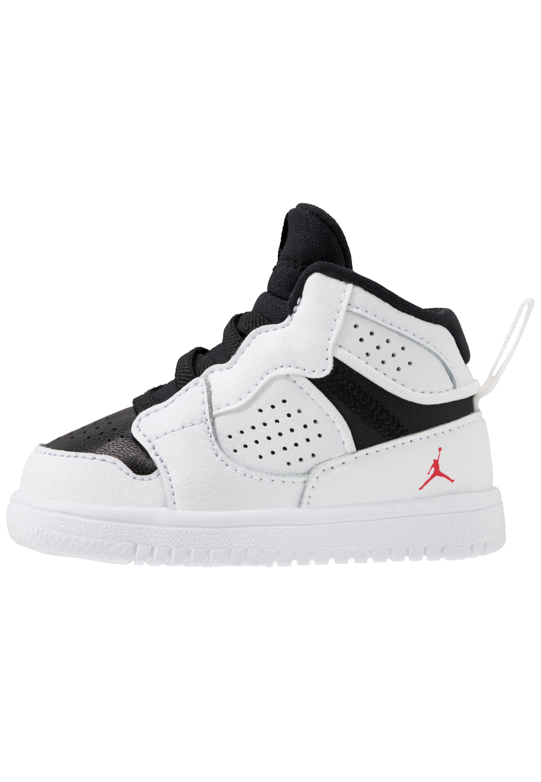 basket garcon taille 25 jordan