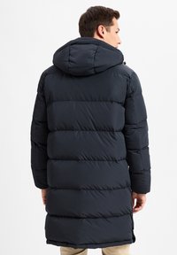 FINSHLEY & HARDING LONDON Donsjas - marine