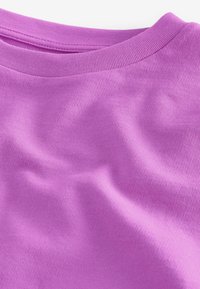 Next BOXY - REGULAR FIT - T-shirts basic - purple
