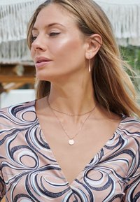 CHIC by Lirette Naušnice - rose gold-coloured