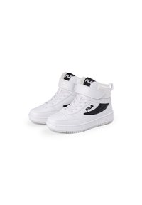 Zapatillas altas blancas con acentos negros, de cuero texturizado, con diseño de cordones y tira de Velcro. Cuentan con un cuello acolchado y suela de goma.