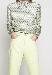 Agolde Vaqueros rectos - yellow