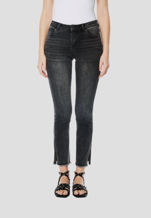 Vaqueros slim fit - black denim