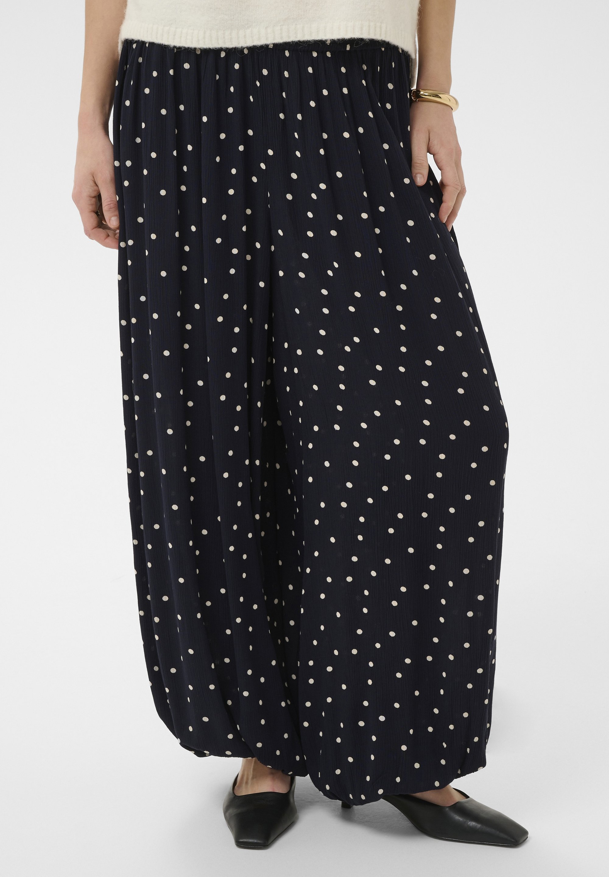 Soaked in Luxury SLZAYA BALLOON - Trousers - night skye with 