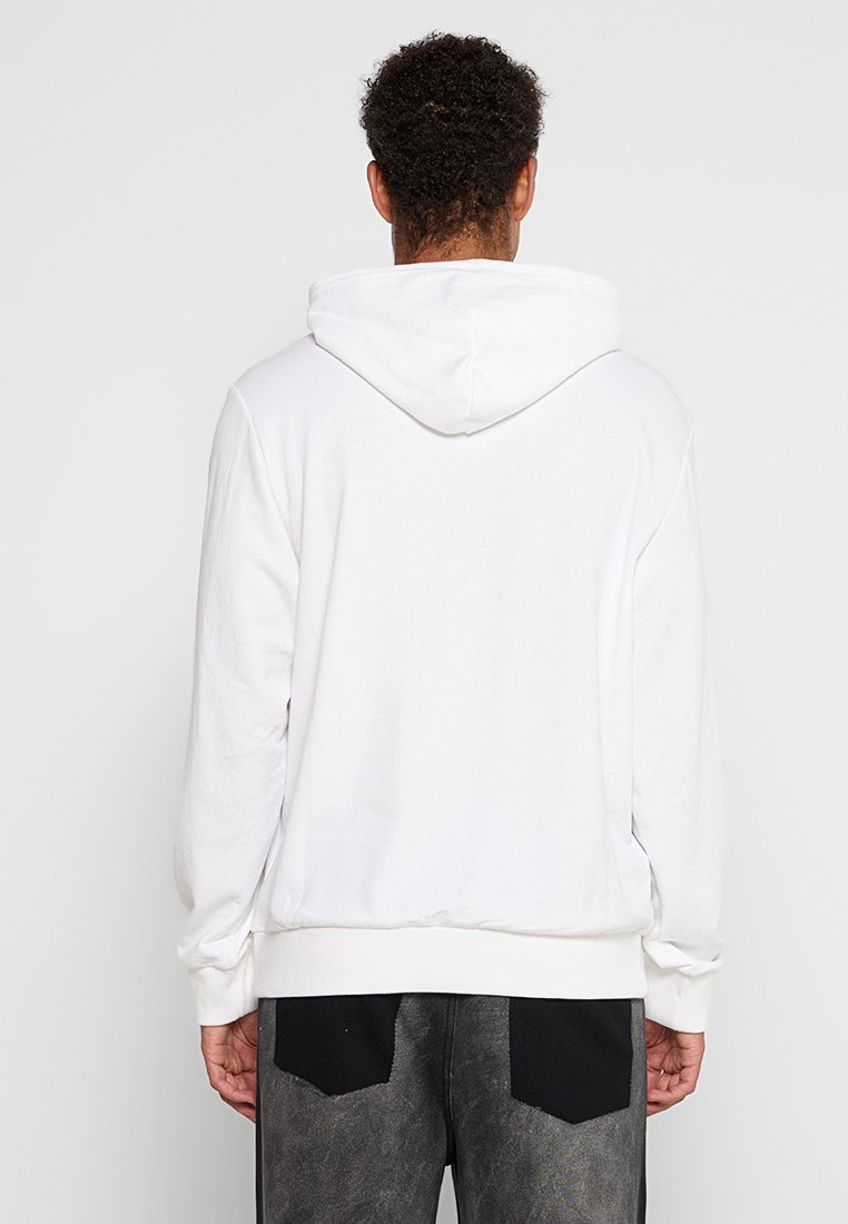 Kapuzenpullover