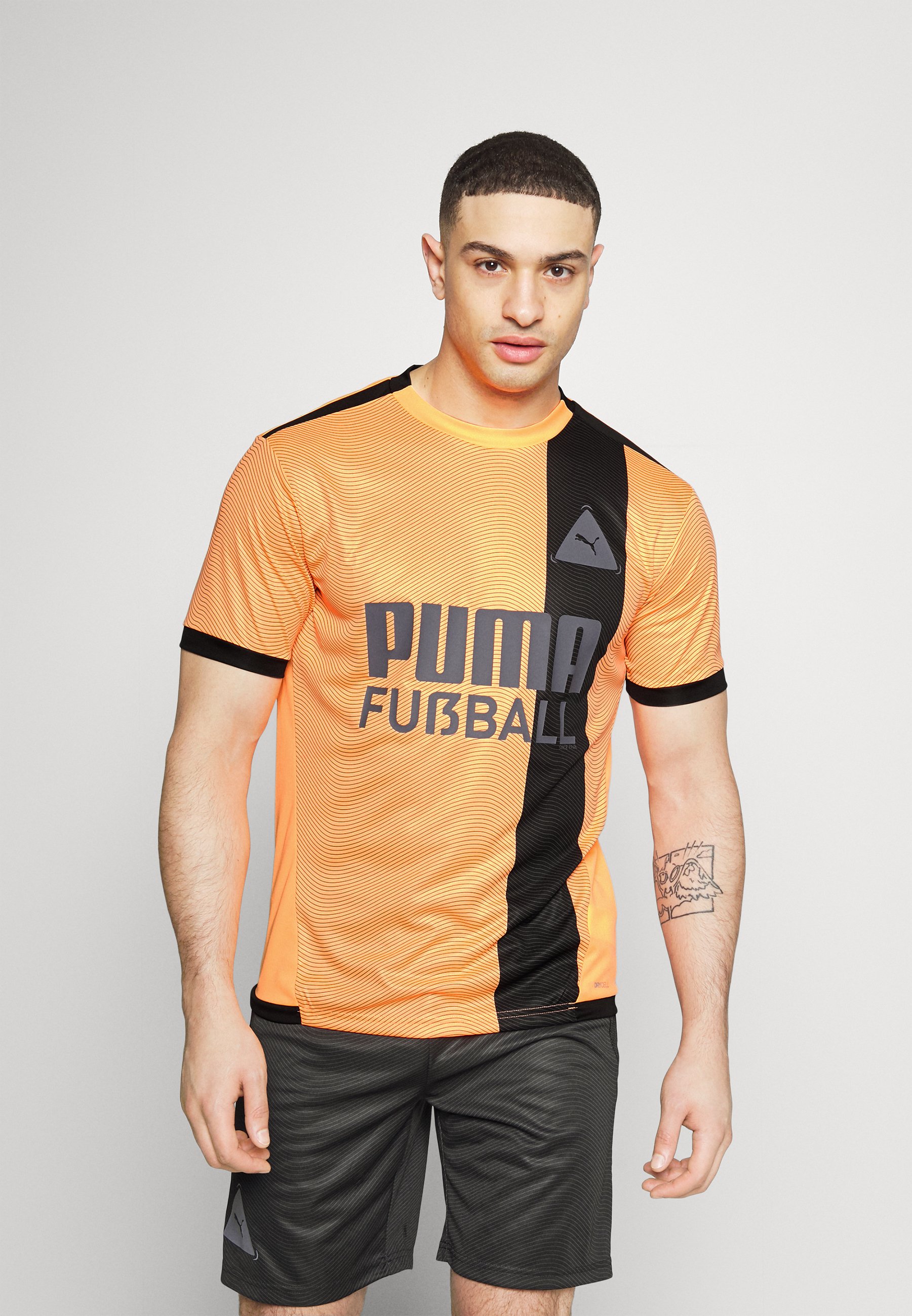 Abbigliamento sportivo da uomo | Scoprilo su Zalando