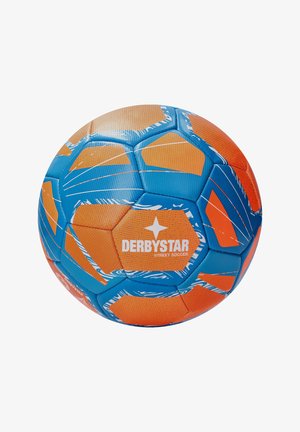 Pallone da calcio blu e arancione con pannelli esagonali e logo "Derbystar Street Soccer" su sfondo bianco.