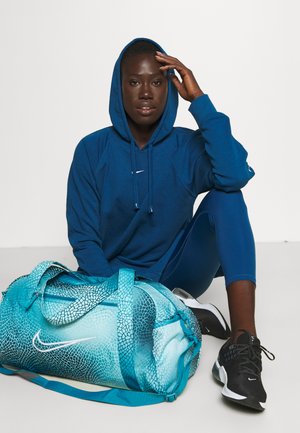 GYM CLUB BAG - Sportovní taška - cyber teal/white