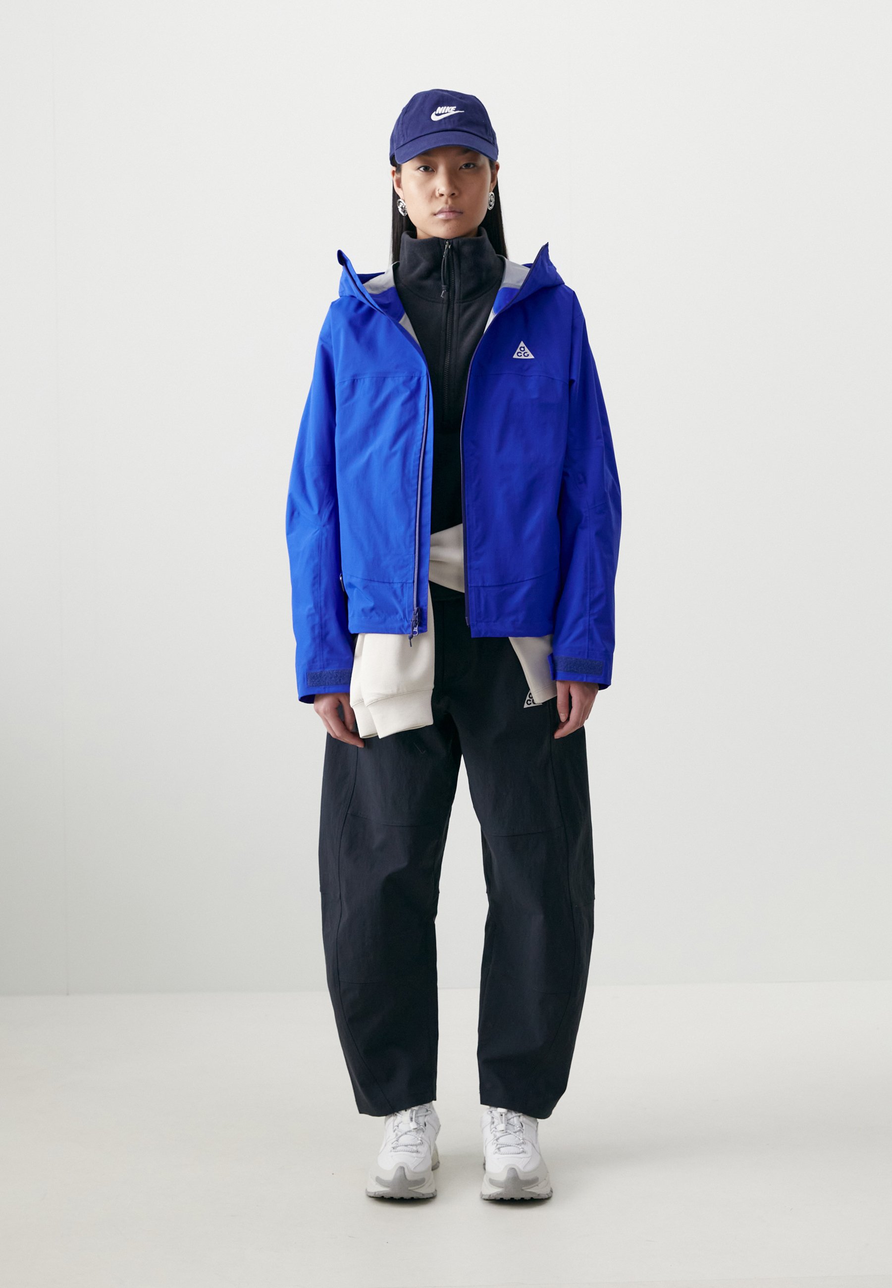 Nike ACG MORPHO - Waterproof jacket - game royal/summit