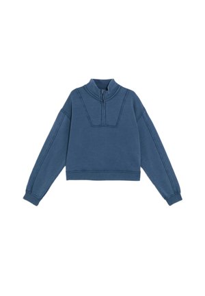 Korte blauwe sweatshirt gemaakt van zachte stof, met een ritssluiting bij de kraag, verlaagde schouders en decoratieve stiksels langs de naden.