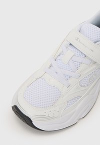 Champion RN00 UNISEX - Baskets basses - white/silver-coloured