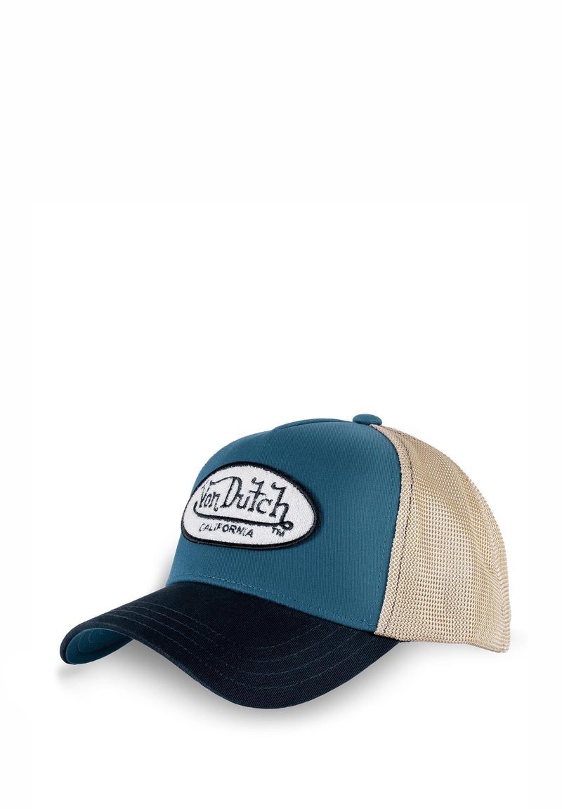 Gorra de camionero azul y beige con visera curva, parte trasera de malla y parche de logo bordado con el texto "Von Dutch California".