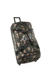 Bolsa de deporte con ruedas en camuflaje, con patrones en verde oscuro y marrón claro, correas reforzadas en negro y un logo plateado en el lateral.
