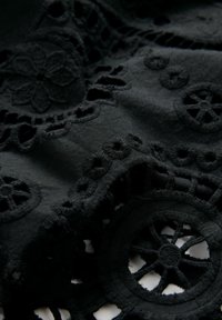 Next SQUARE NECK EMBROIDERED - Kasdienė suknelė - black