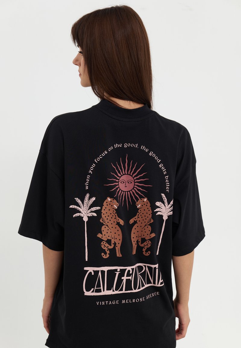 Even&Odd Print T-shirt - black