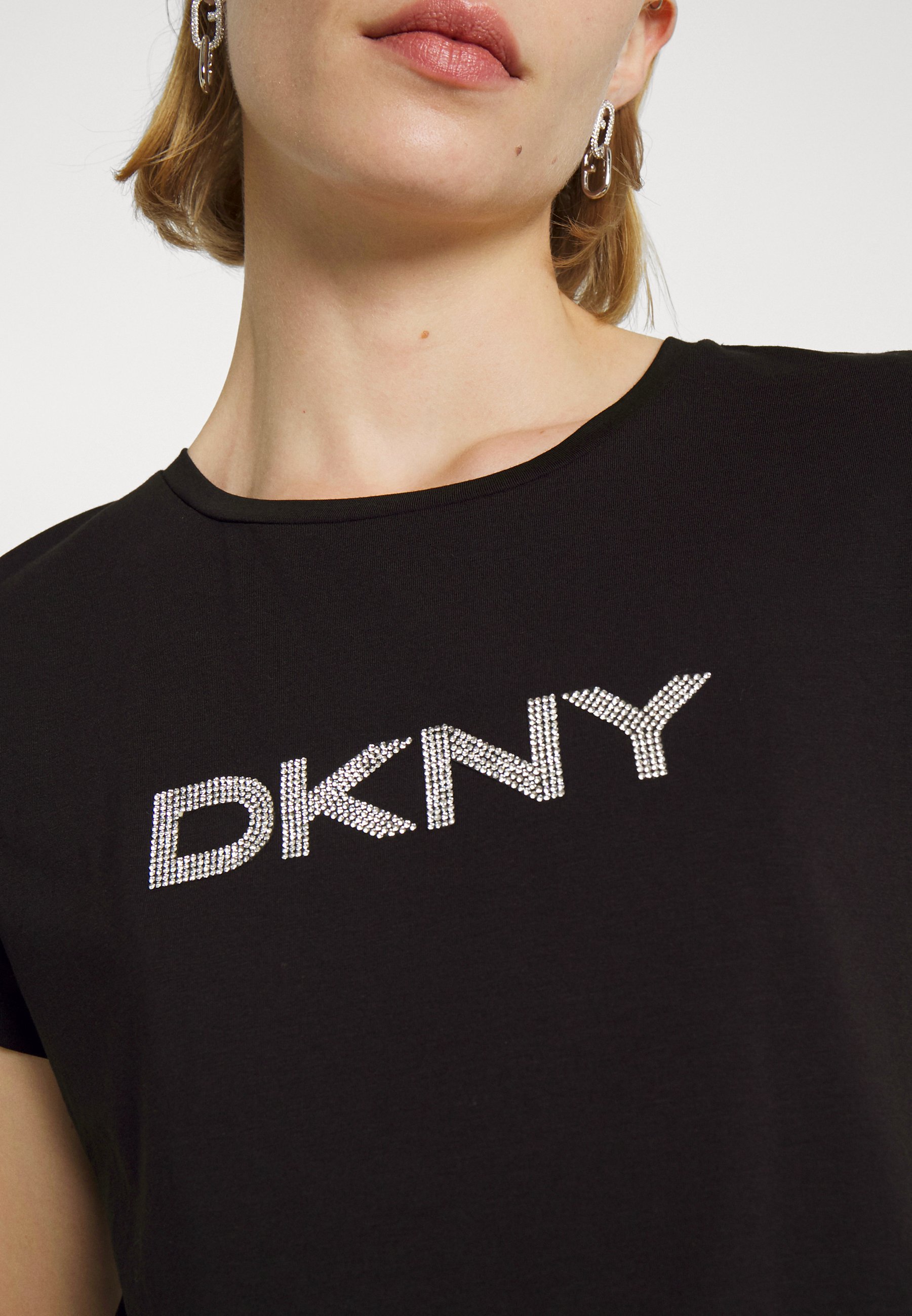 Black dkny t shirt Clearance