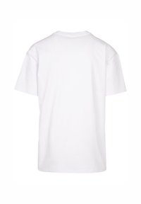 Hvid kortærmet bomulds t-shirt med rund halsudskæring, der har et enkelt, udekoreret design på ryggen og en glat tekstur.