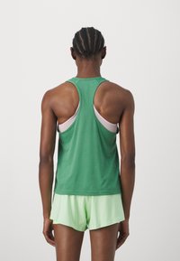adidas Performance TRAIN ESSENTIALS MINIMAL BRANDING RACERBACK - Top - preloved green