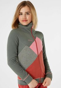 Giacca in pile con colletto alto, chiusura completa a zip e design bicolore in grigio, rosa e ruggine con cuciture a contrasto e texture morbida.