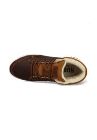 Bruine leren sneakers met een beige fleecelining, voorzien van donkerbruine veters en een rubberen zool, met een eenvoudig en functioneel design.