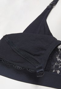 Lindex NURSING IRIS BRALETTE - Soutien-gorge triangle - black