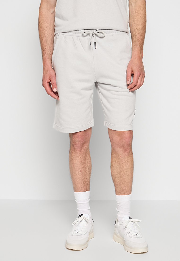 carlo colucci Shorts lichtgrijs carlo colucci Shorts lichtgrijs