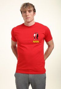 Henry Tiger PULP FICTION VINCE MIA - Camiseta estampada - red