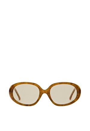 Ovale Sonnenbrille mit hellbraunen getönten Gläsern und Gestell im Schildpattmuster, auf weißem Hintergrund dargestellt.