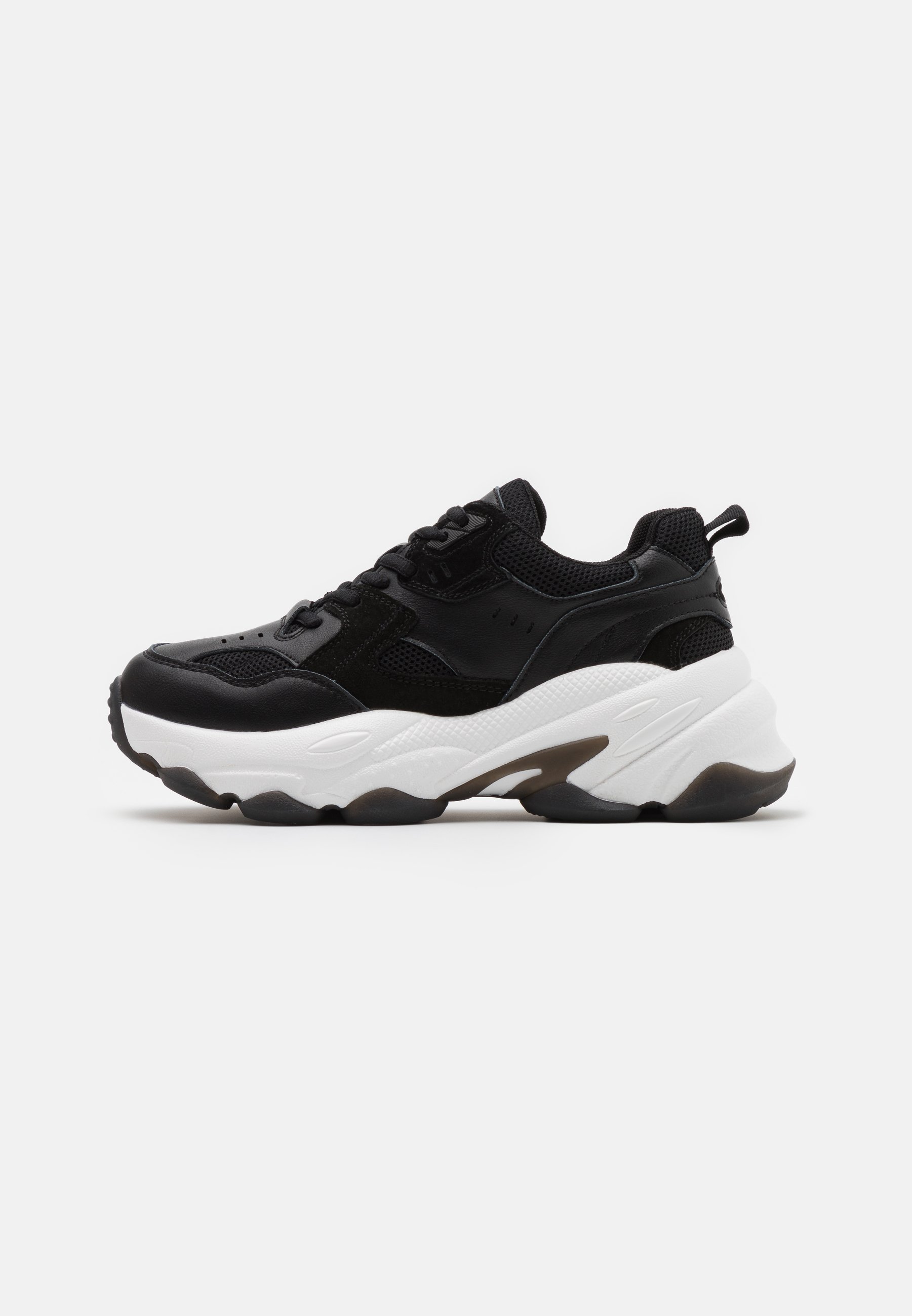 nike trainers bubble sole