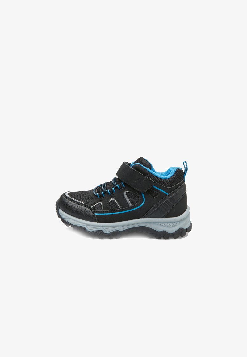 Bata Trainers