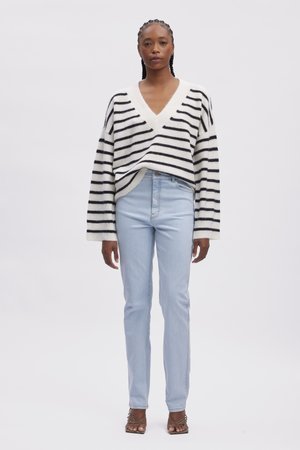 Gestuz ALPHA V NECK - Jumper - ivory/black
