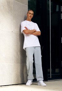 Karl Kani RETRO BAGGY WORKWEAR - Blugi loose fit - bleached blue